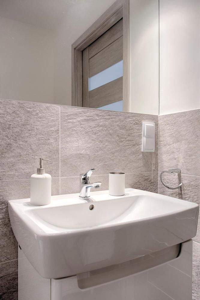 Tyzenhauz Apartments Piwna Street Krakow Ngoại thất bức ảnh